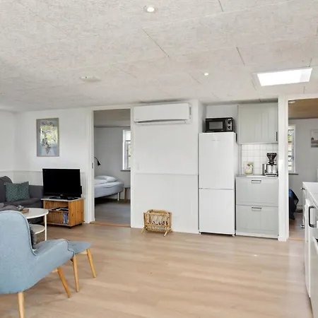 Casa vacanze Lovely Bright With Sea View Binderup Strand